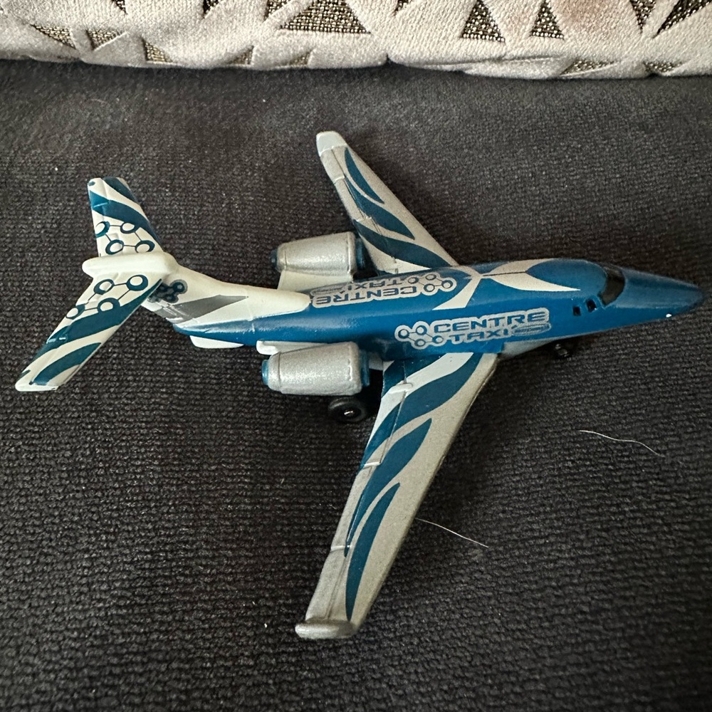 Matchbox Businessjet Centre Taxi 2004
